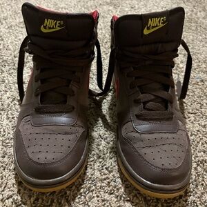 Nike Men's Brown High-Top Sneakers